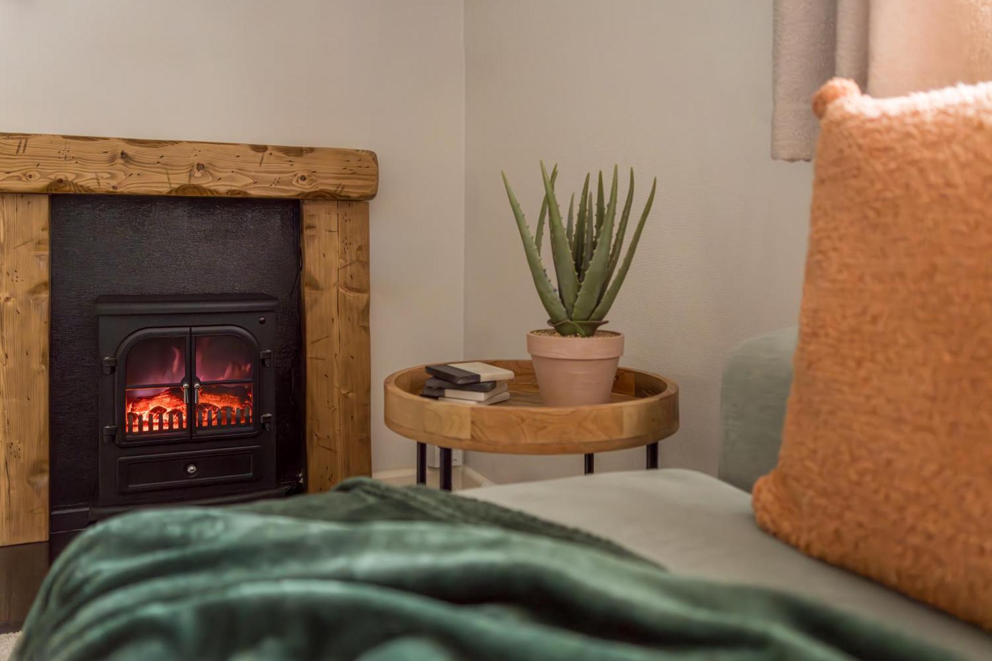 Villa Squirrel Bank, With A Hot Tub & Parking Bowness-on-Windermere Esterno foto